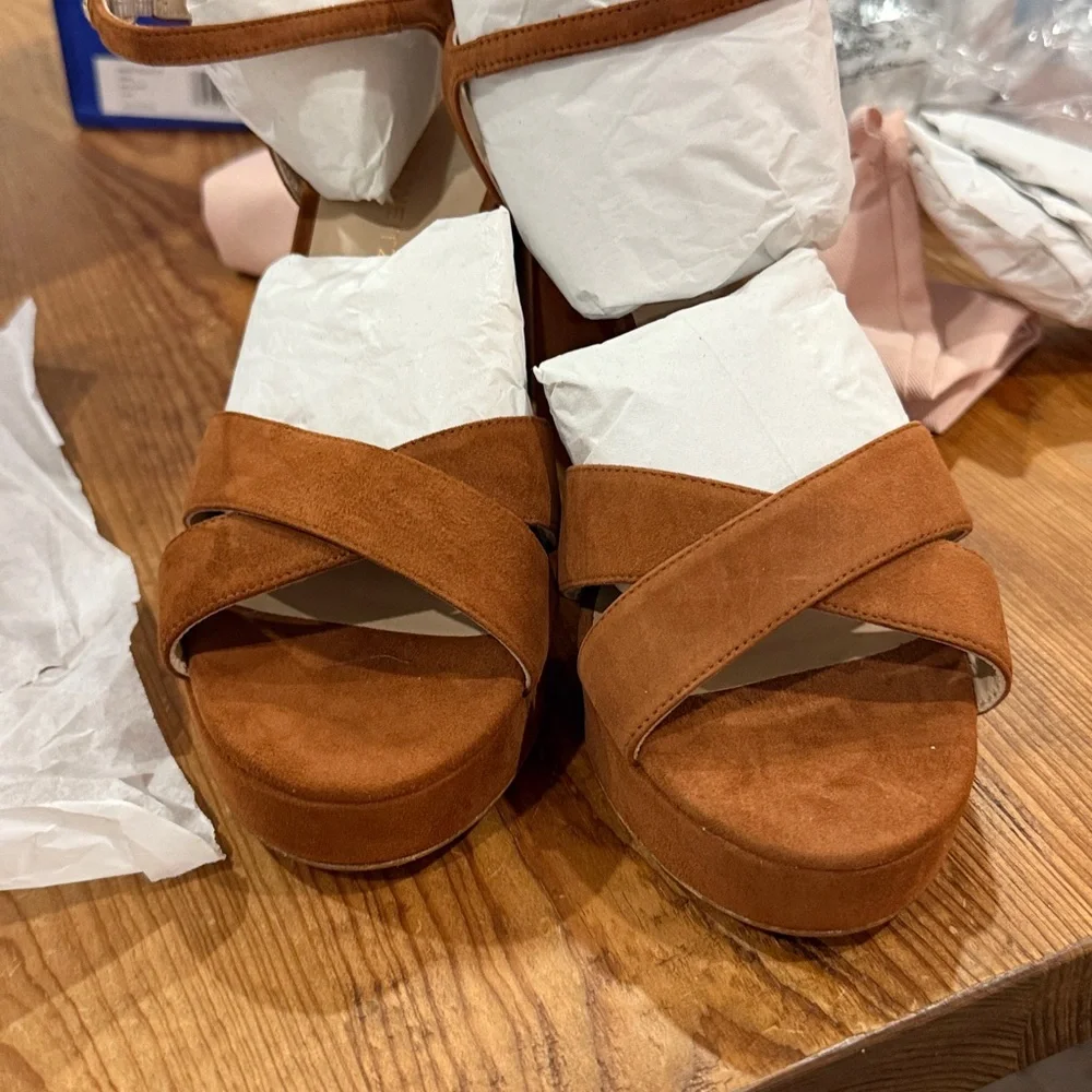 Stuart Weitzman Brown Suede Dayna Platform Sandal
